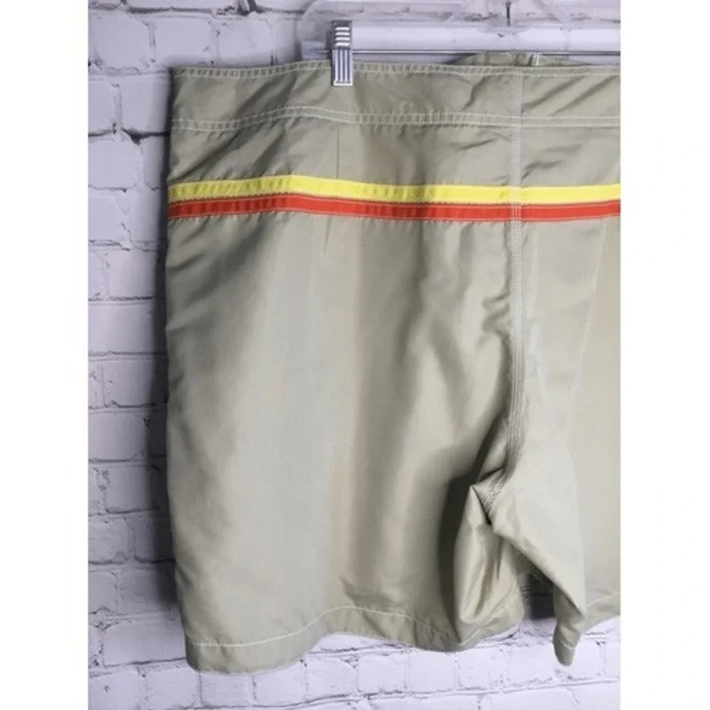 Old Navy Beige Pockets Lined Drawstring Beach Shorts Swim Trunks Men XXL Vietnam
